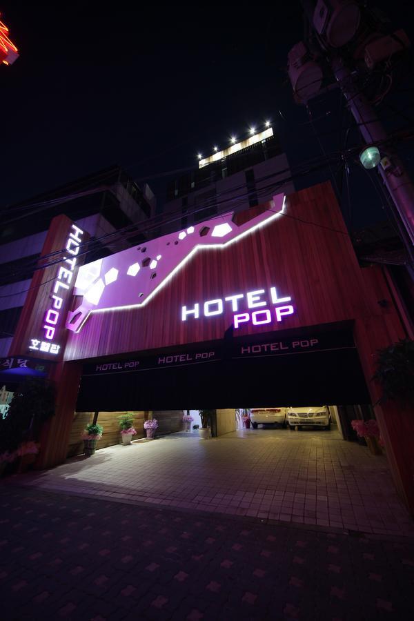 Hotel Pop Jongno Seúl Exterior foto